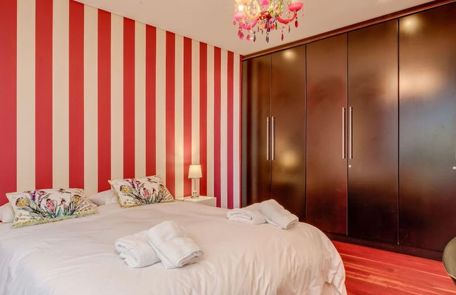 Multi-level Family Villa w Private Pool Views Lions Crest - Foto 63