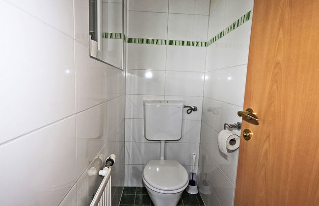 2 bedroom Apartment in Radenthein with garden - Photo 12