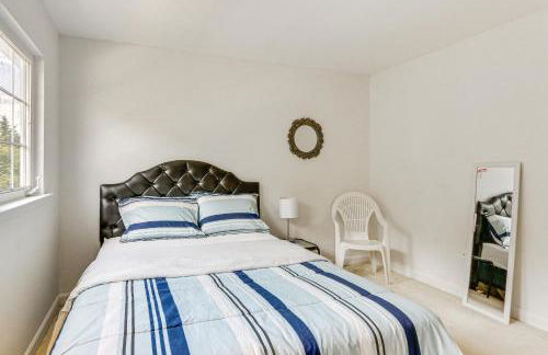 Huge Hagerstown Home with Deck about 4 Mi to Downtown! - Foto 14