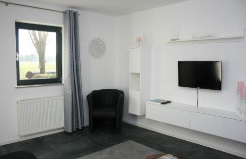 Die Idyllische - Ferienwohnung mit Garten und Sauna - Foto 18