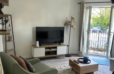 Beautiful 2 bed in Wycombe - Photo 5