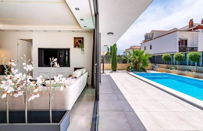 Villa Alpha & Omega - Foto 32