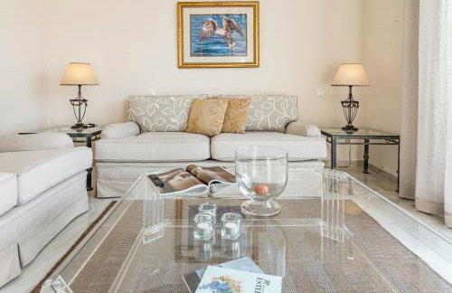 Andalusian Elegance apartment in El Paraiso with 360 views over Sea and Mountains - Photo 3