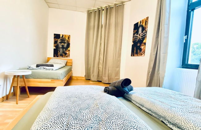 Stylish Shared 3-Bedroom Stay Near City - Foto 19