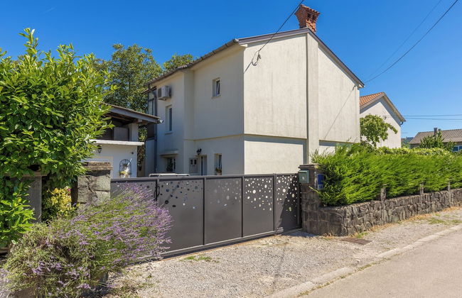 Cozy Home With Private Garden - Foto 33