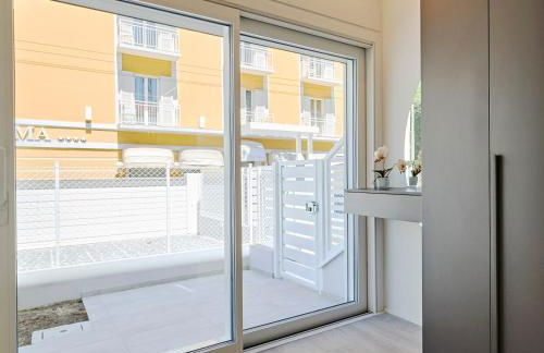 Luxury Home Ceccarini - Lungomare con parcheggio privato - Foto 3