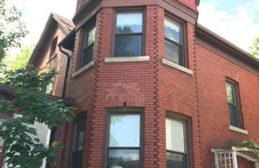 Vintage cute house 5 min from the beautiful Falls! - Foto 14