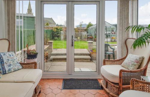 Buchanan Park - Photo 2