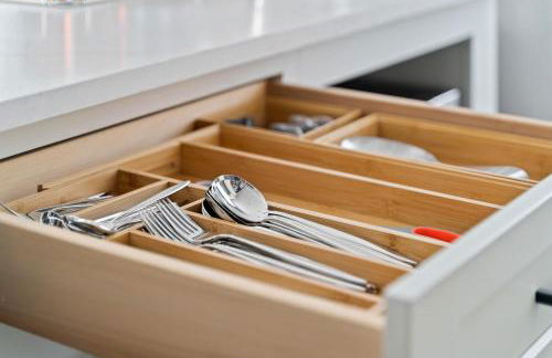 The Bentley Condotel, Heart of Walkers Point with Garage, Yard - Foto 14