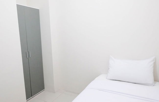 Modern And Homey 2Br At Puncak Kertajaya Apartment - Photo 4