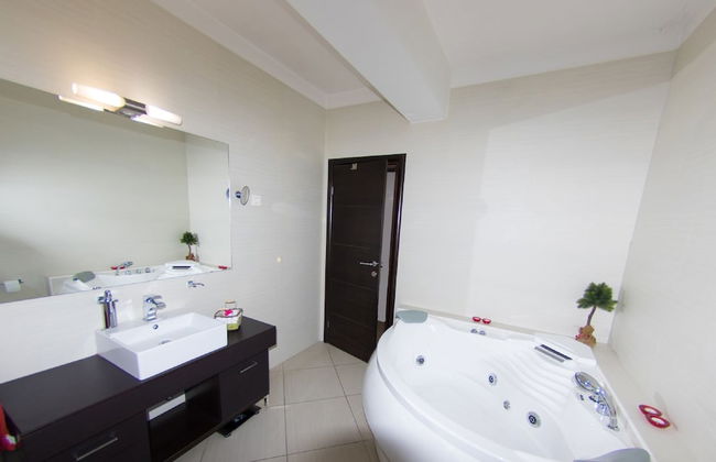 Luxury Three-bedroom Apartment With Amazing Overlook at the sea - Foto 38