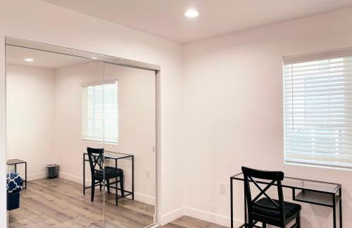 Modern 3BR Home in Mid-City - Photo 22