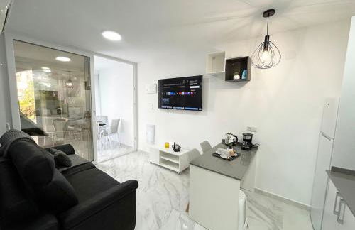 Bungaló junto a la piscina #PRP008 StayOrihuela - Foto 15