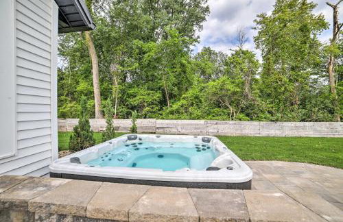 Newly Built Gilletts Lake Gem: Dock & Hot Tub - Photo 29