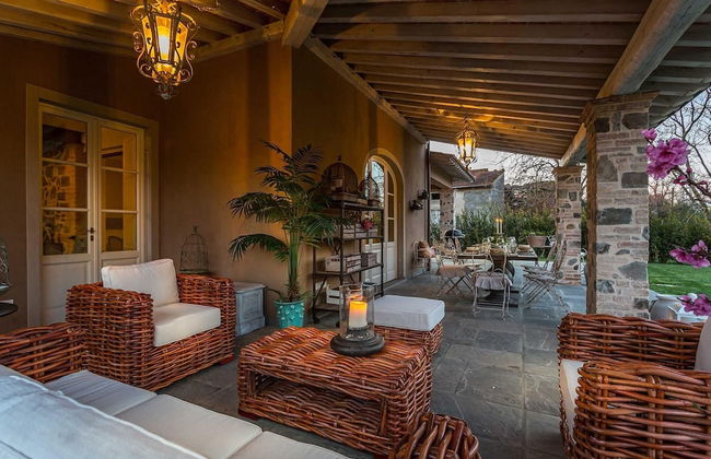 Villa Otto in Orentano - Foto 1