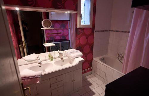 Maison spacieuse avec jardin - Photo 16