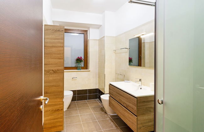 Calipso Seaview Flat with Private Parking - Foto 10