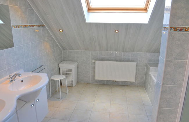 Modern Holiday Home in Somme-leuze With Garden - Foto 29