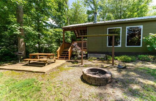 Wildflower Cabin with a private hot tub - Foto 21
