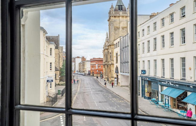 Crescent Place by Mansley - Photo 46