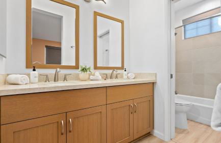 Sleeps 16 2 Homes Ocean Views Shared Pool Gym Near the Beach AvantStay - Foto 69