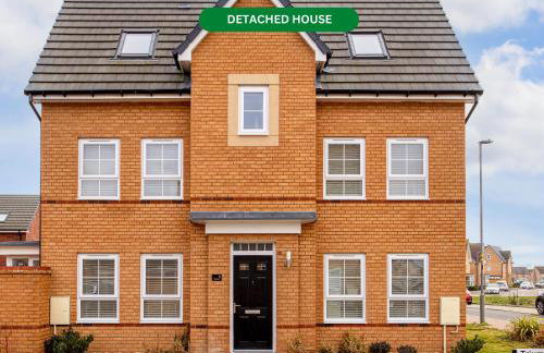 Detached House in Brooklands - Prime Location - Driveway Parking, Self-Check-In, Fast WiFi and Smart TV by Yoko Property - Foto 1