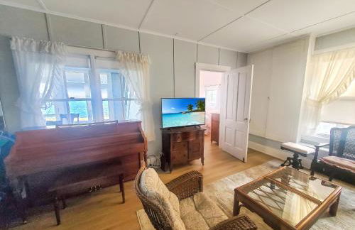 Pillsbury Point Cottage on West Lake Okoboji - Photo 21