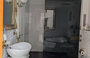 Altes Häusle am Waschbach Anno 1625 Ferienwohnungen und Doppelzimmer - Foto 9