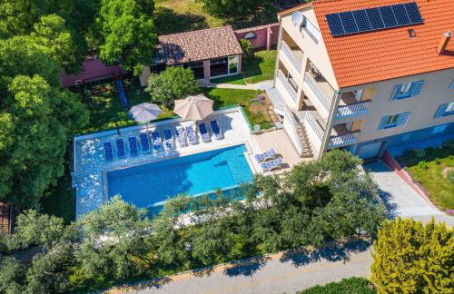 MY DALMATIA - Momo's paradise with 2 infinity pools & 7 bedrooms - Foto 34