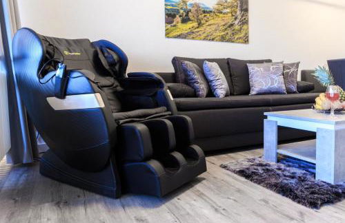 Relax-Apartments - Indoor-Pool - Sauna - Küche - kostenlos Parken - Balkon - teilweise Massagesessel - 85 Zoll Smart-TV - Foto 5