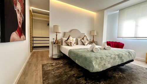 Premium Penthouse Seasonal Rental - Photo 2