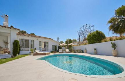 VACATION MARBELLA I Villa Moss, Golf-front, Swimming-pool, Minutes from the Marina and the Beach - Photo 71