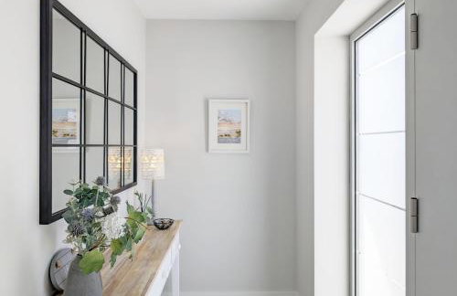 One Elms Way - Sleeps 8 - West Wittering - Foto 48