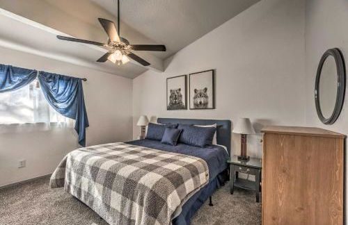 Hike, Golf and Explore Ruidoso Retreat with Deck! - Foto 13