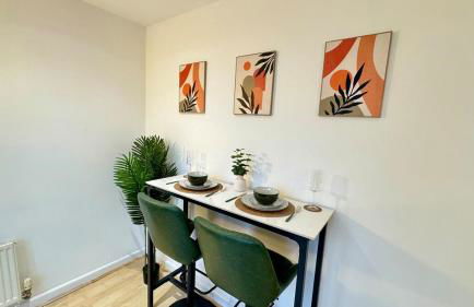 Stylish & Comfortable 2-Bedroom Flat in Bessacarr, Doncaster - Foto 2