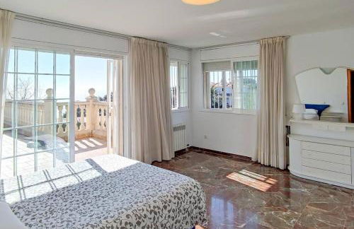 Basketball court, pool, BBQ, gardens, seaviews - Foto 72