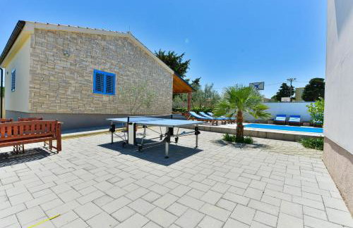Family-friendly apartments with swimming pool Zadar - 18098 - Foto 9