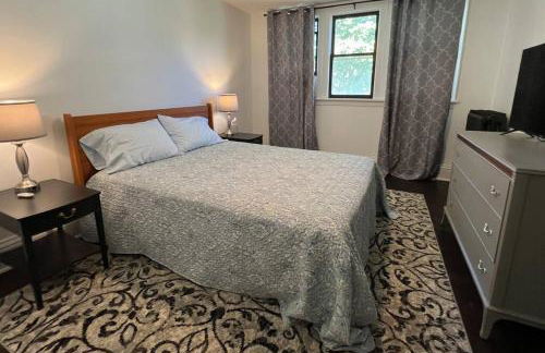 Historic Bulldog Bungalow - Foto 39