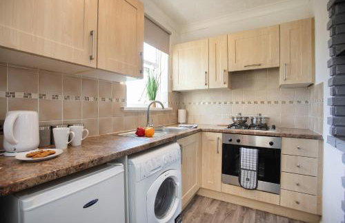 Rawmarsh House, Rotherham for contractors & Families, off-road parking, high speed wifi - Foto 35