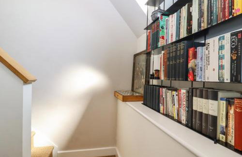 Six Acres House - Foto 31