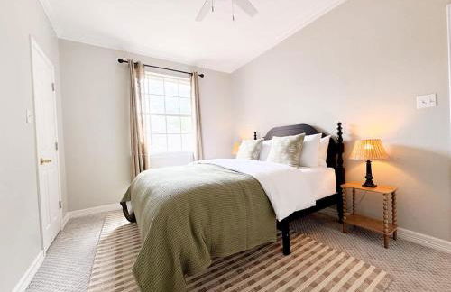 Walk to Zilker Barton Springs 5BR 3BA Villa Sleeps 14 - Foto 15