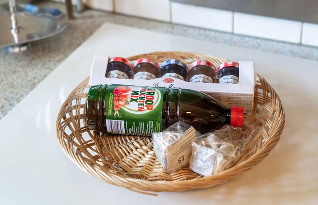 Attractive Farmhouse in Giethoorn With Garden - Photo 54