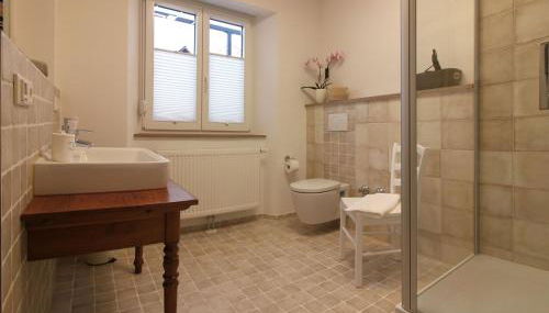 Hofreite - Foto 3, Shower