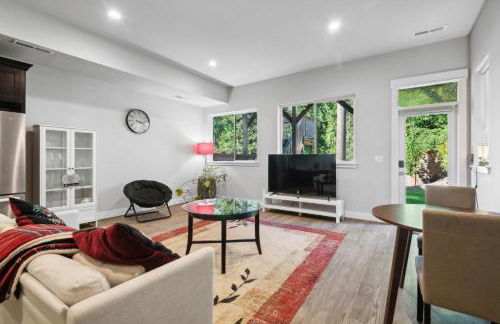 Cozy 1BR Retreat in Sammamish apts - Foto 1