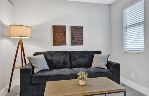 Rustic Retreats Cozy 1BR for 2 guests minutes from Las Olas - Foto 14