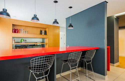 IN4 - Novo Bhaus Morumbi - Shopping Jardim Sul - 50m2 - Linda vista 19o andar - Vaga de Garagem - Acomoda 2 adultos e 1 criança - Foto 14