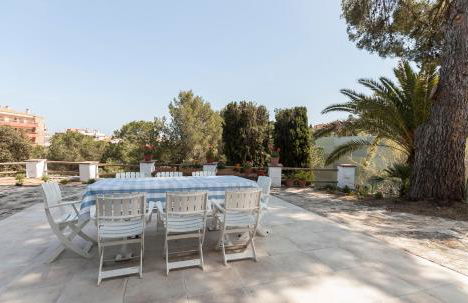 Let's Holidays 7 Xemeneies house - Foto 6