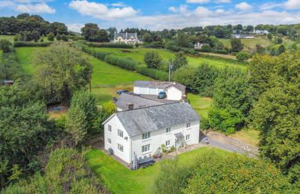 Wey House Withypool - Photo 2