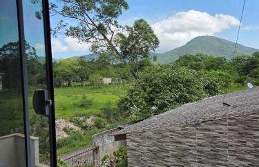 Apartment - Pool - Air - conditioning - Near the Airport - Foto 6