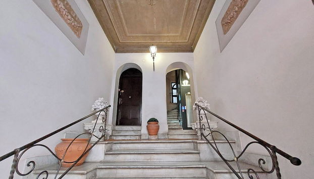 Entrada (vista interior)